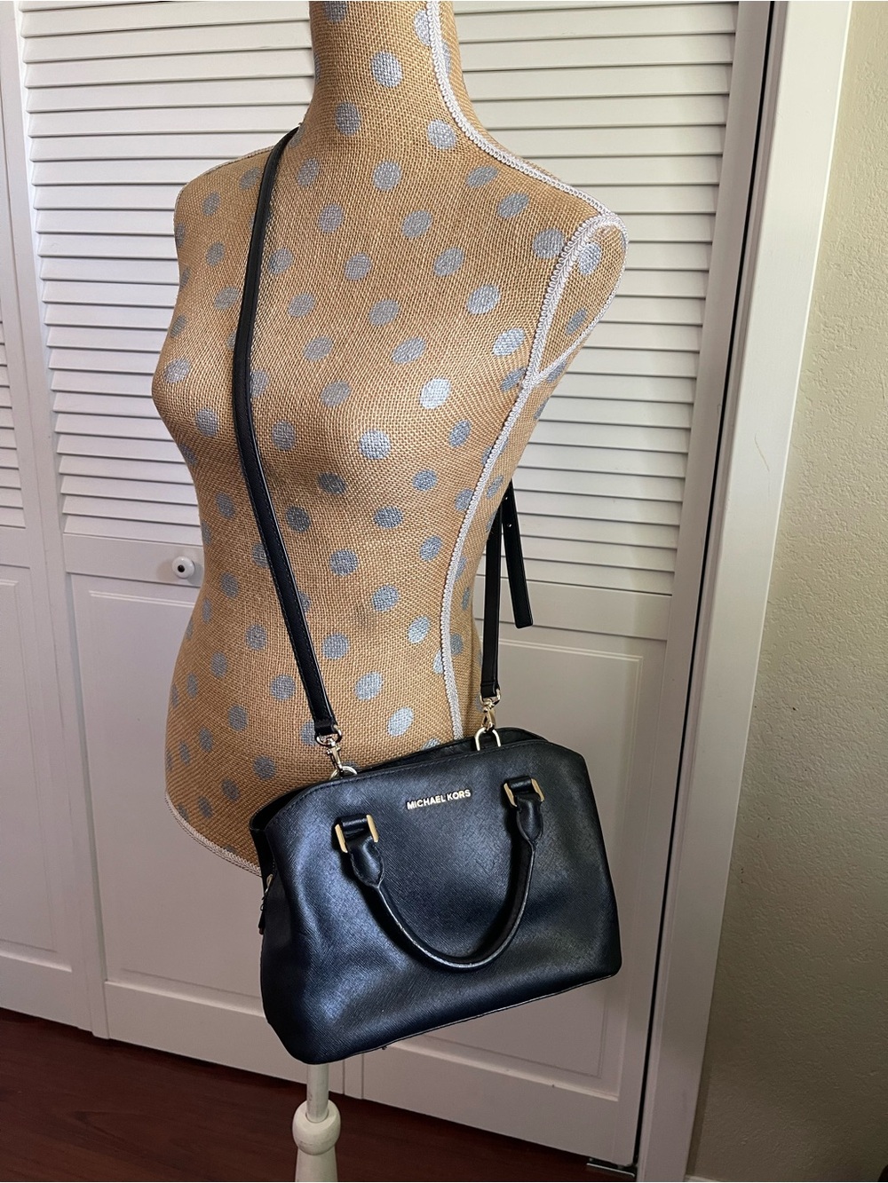 Michael Kors  handbag or Crossbody black leather purse  gold hardware